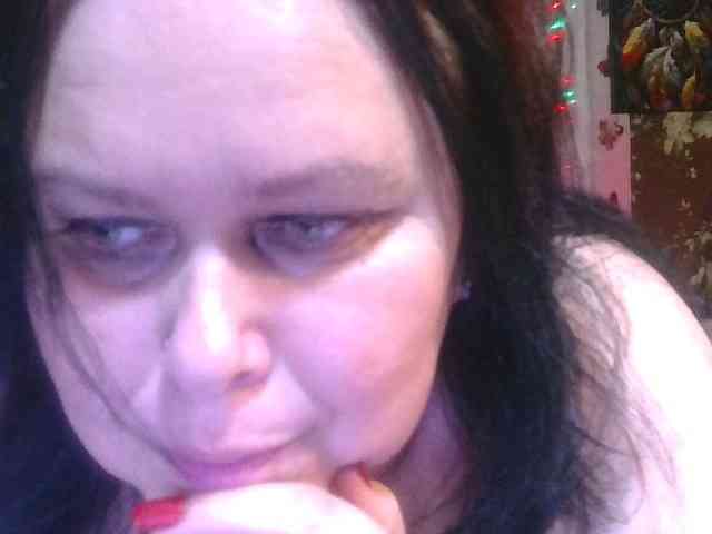 CharleeKendall webcam