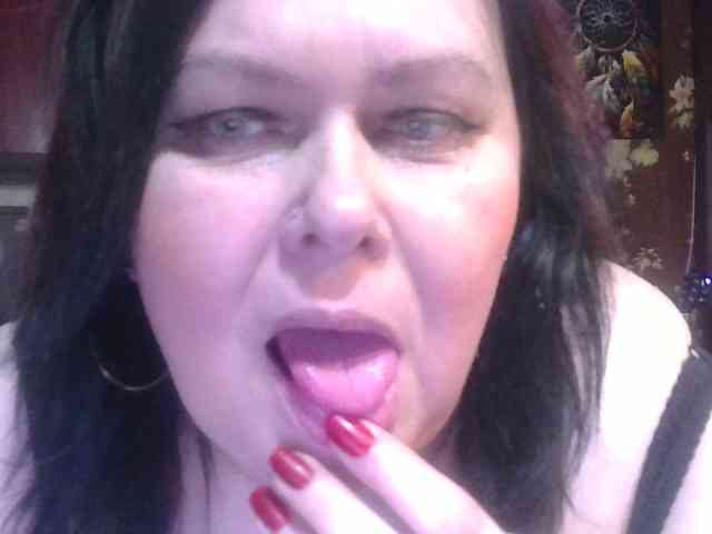 CharleeKendall webcam