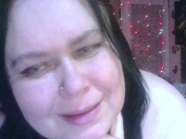 CharleeKendall webcam