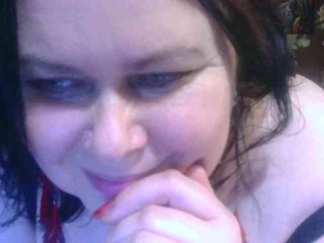 CharleeKendall webcam