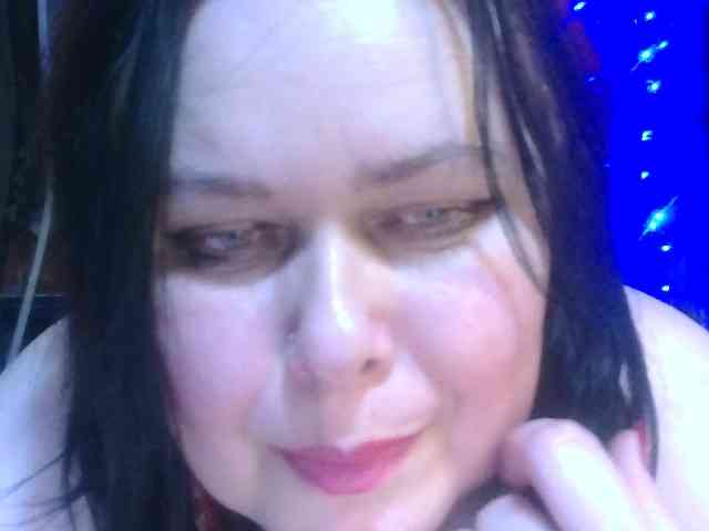 CharleeKendall webcam