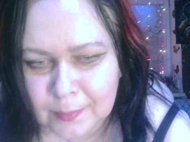 CharleeKendall webcam