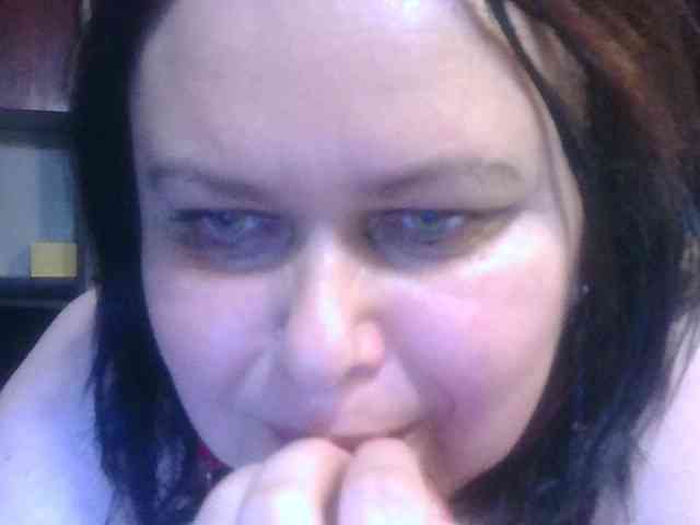 CharleeKendall webcam