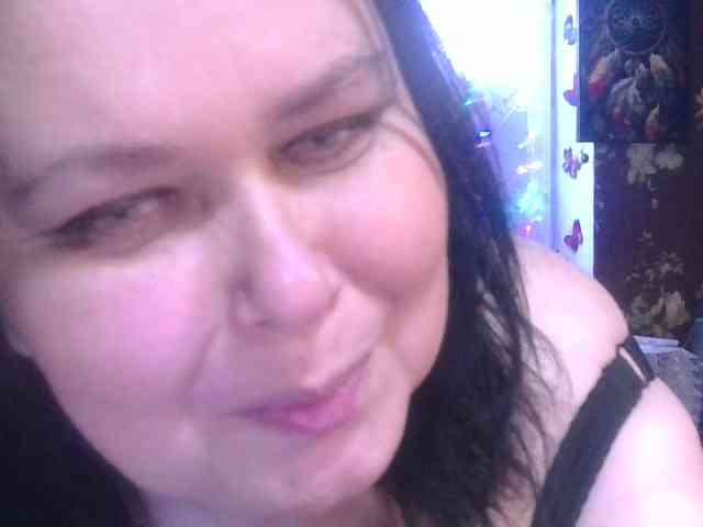 CharleeKendall webcam