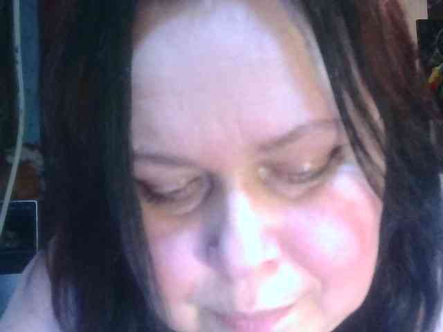 CharleeKendall webcam