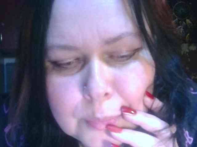 CharleeKendall webcam