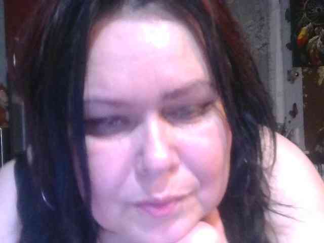 CharleeKendall webcam