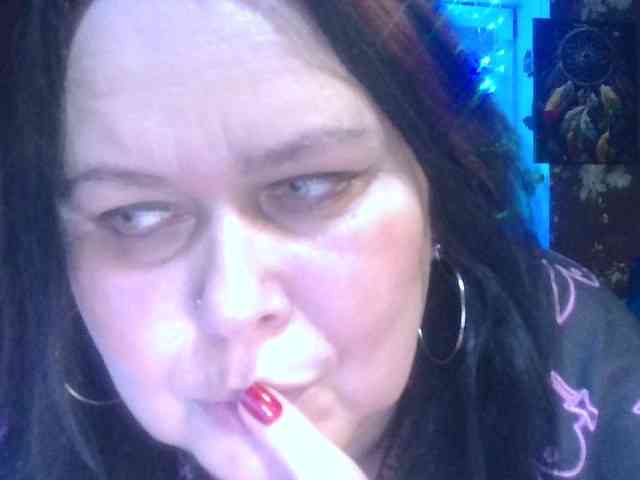 CharleeKendall webcam