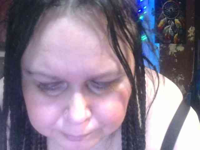 CharleeKendall webcam