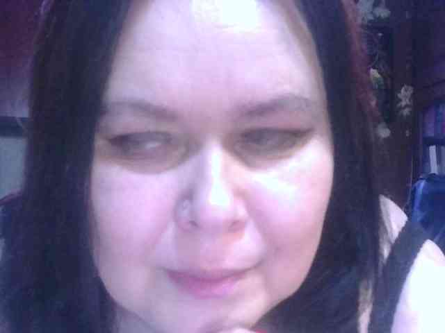 CharleeKendall webcam