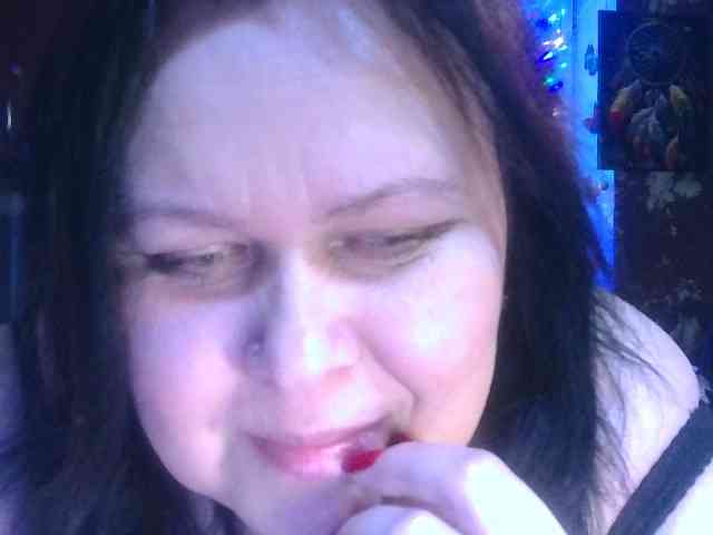 CharleeKendall webcam