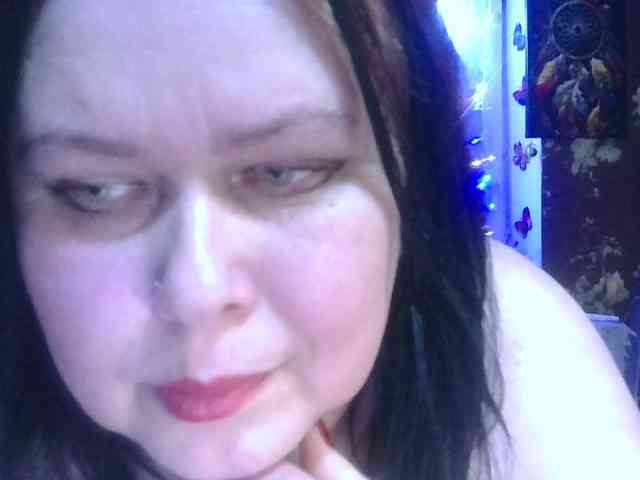 CharleeKendall webcam