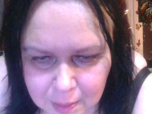 CharleeKendall webcam