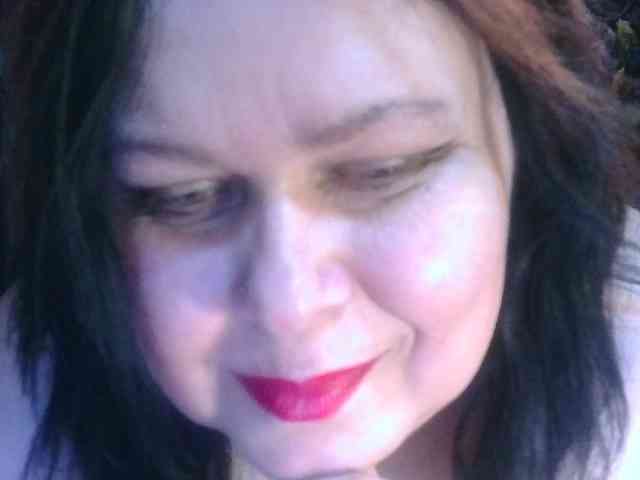 CharleeKendall webcam