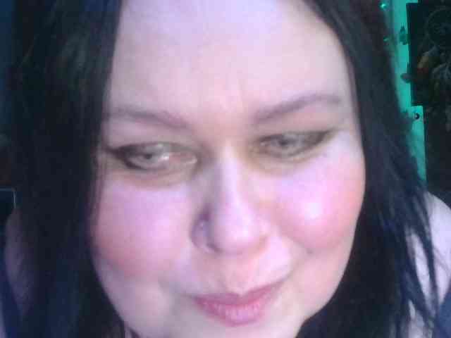 CharleeKendall webcam