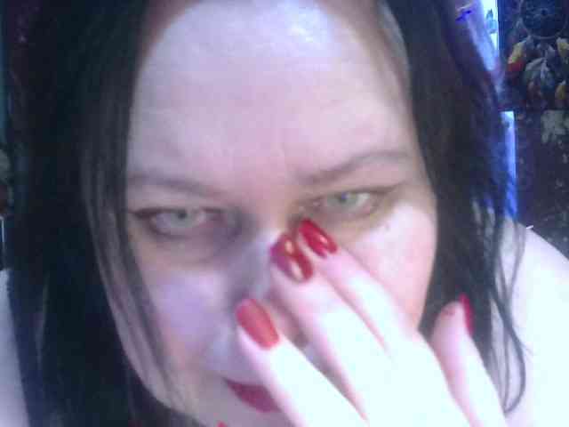 CharleeKendall webcam