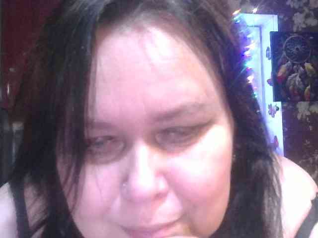 CharleeKendall webcam