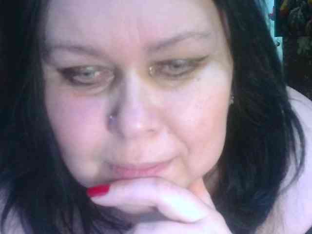 CharleeKendall webcam