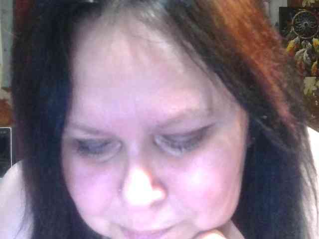 CharleeKendall webcam