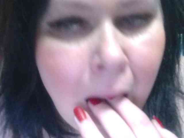 CharleeKendall webcam