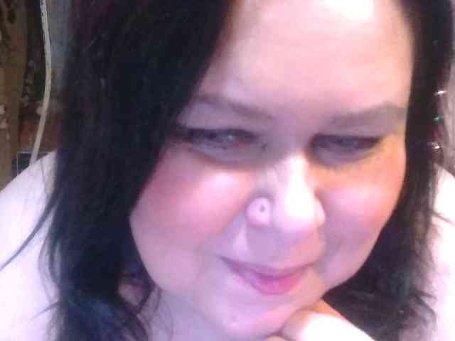 CharleeKendall webcam