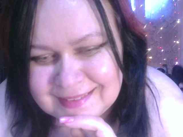 CharleeKendall webcam