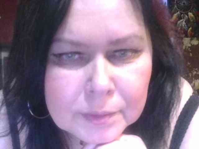 CharleeKendall webcam