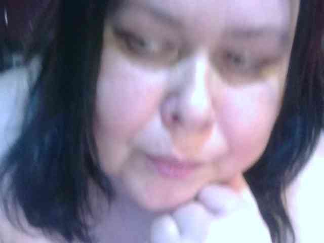 CharleeKendall webcam