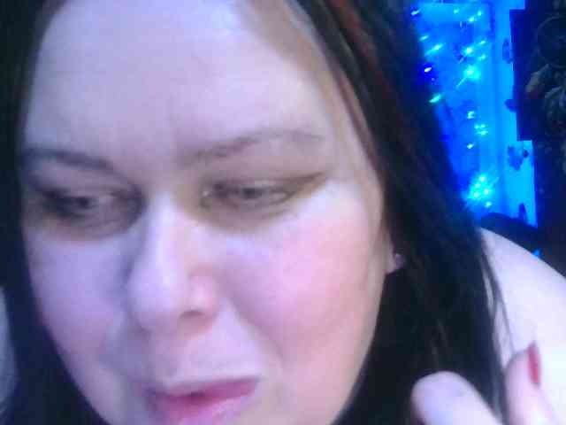 CharleeKendall webcam