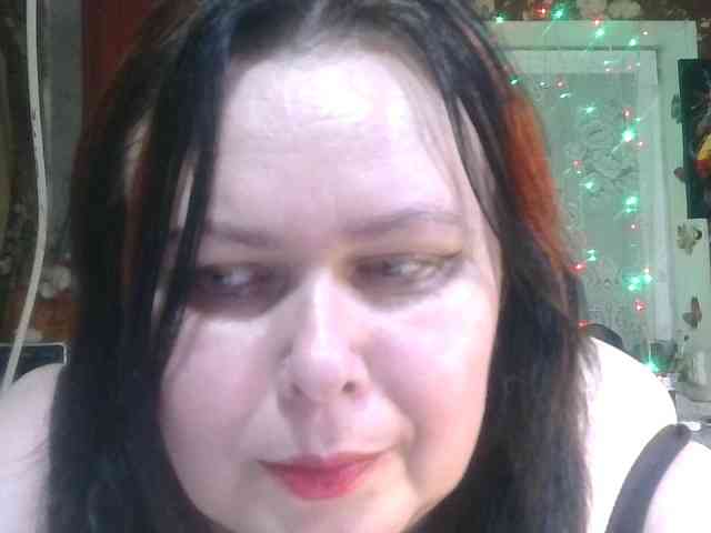 CharleeKendall webcam