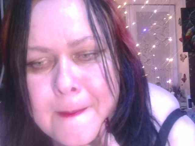 CharleeKendall webcam