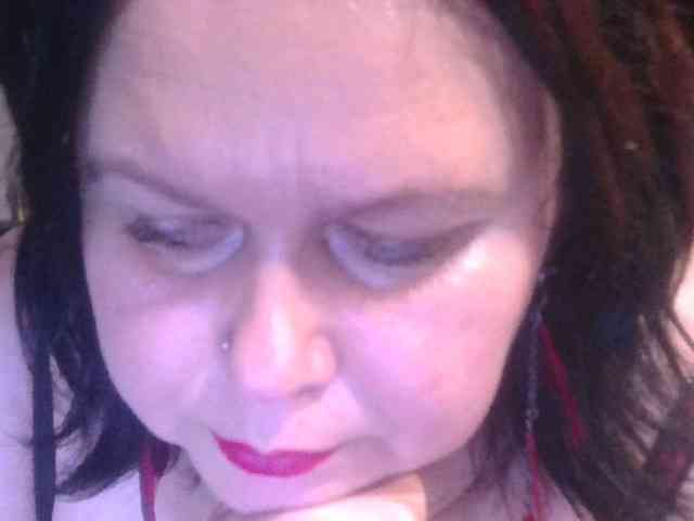 CharleeKendall webcam