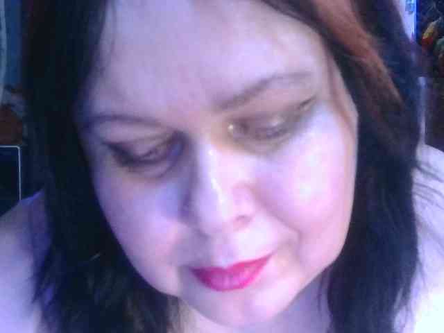 CharleeKendall webcam