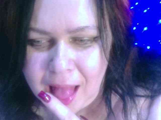 CharleeKendall webcam