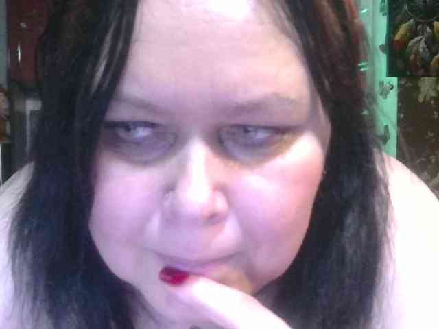 CharleeKendall webcam