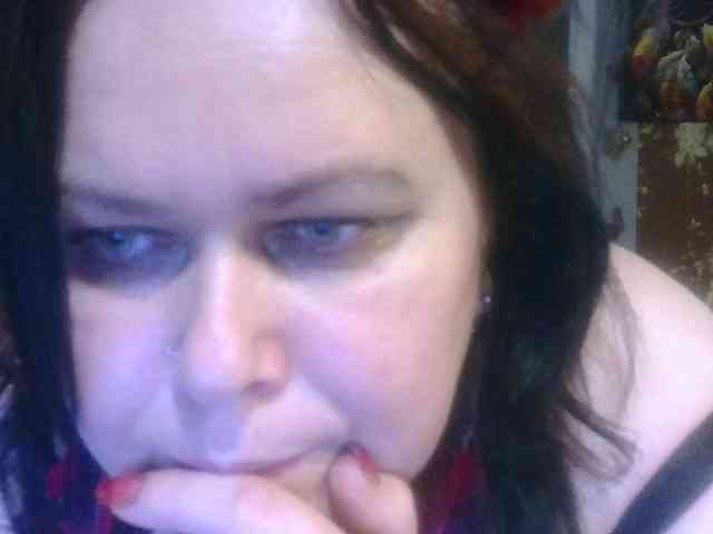 CharleeKendall webcam