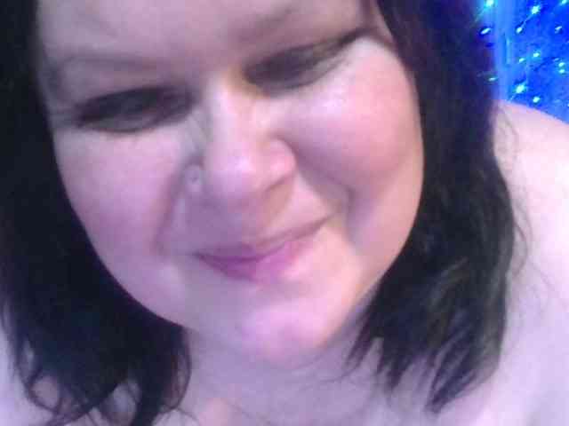 CharleeKendall webcam