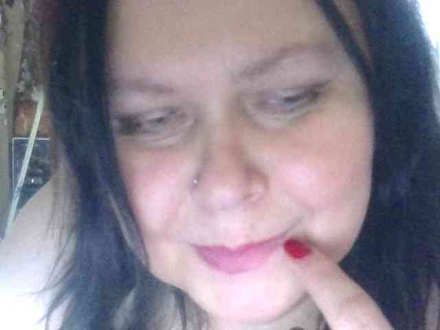 CharleeKendall webcam