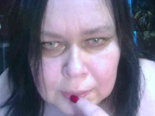 CharleeKendall webcam