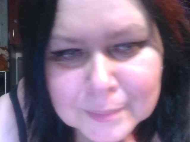 CharleeKendall webcam