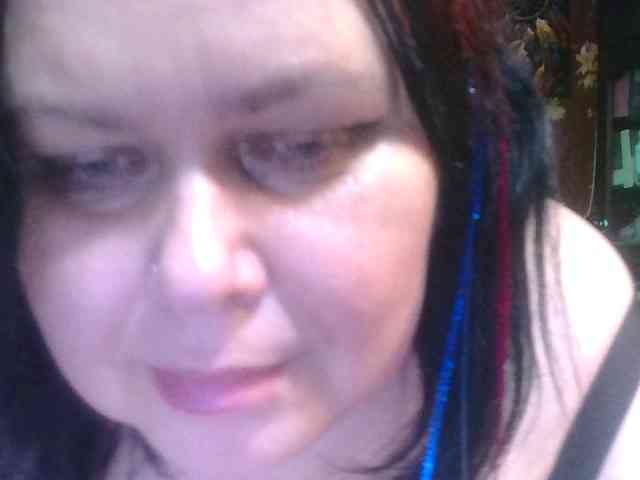 CharleeKendall webcam