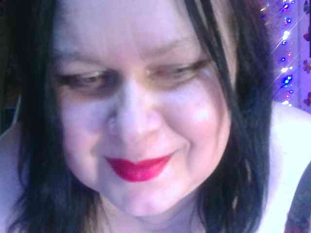 CharleeKendall webcam