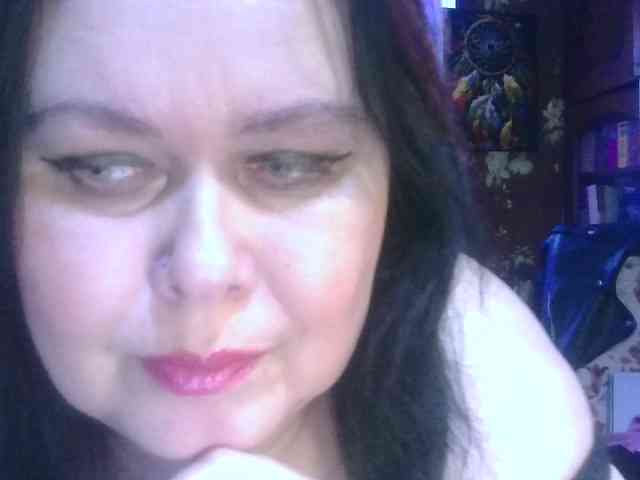 CharleeKendall webcam