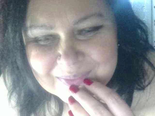 CharleeKendall webcam