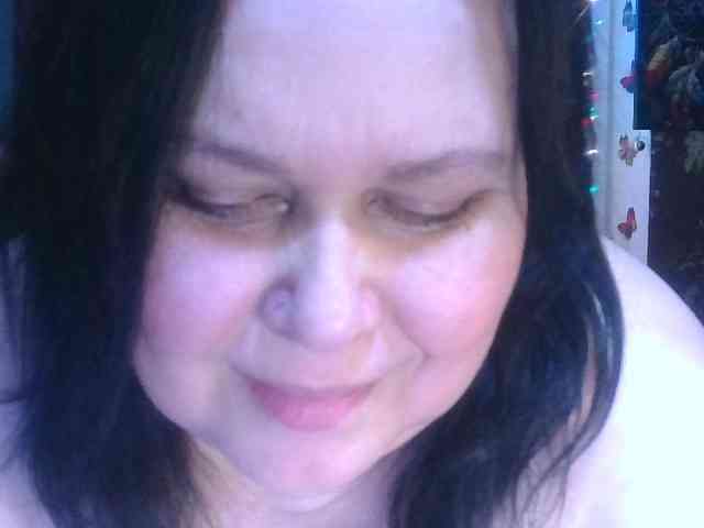 CharleeKendall webcam