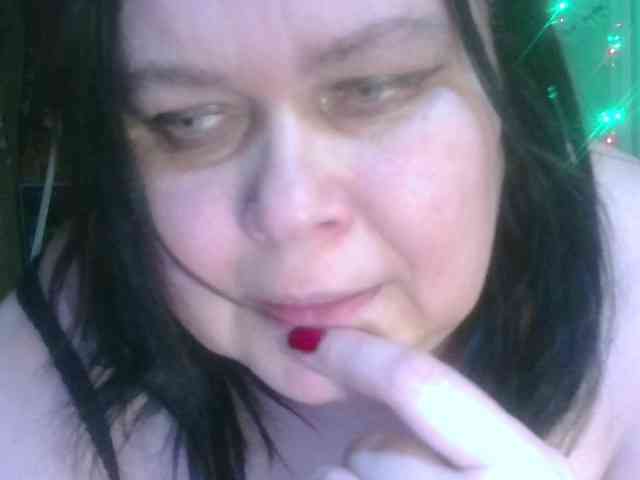 CharleeKendall webcam