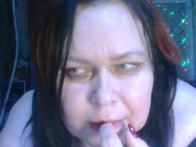 CharleeKendall webcam