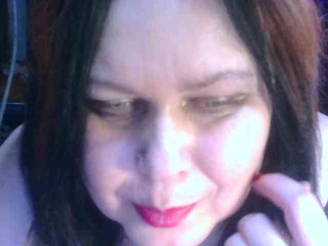 CharleeKendall webcam