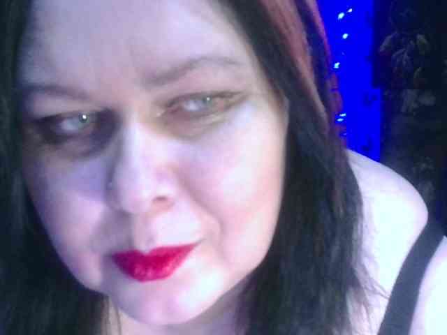 CharleeKendall webcam