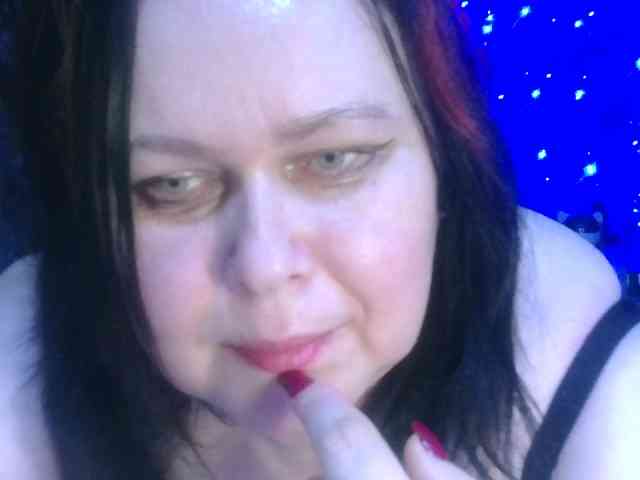 CharleeKendall webcam